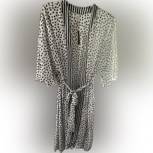 NEW Polkadot Sheer Kimono Tie Front Flow Sleeve NWT Size 2XL-3XL